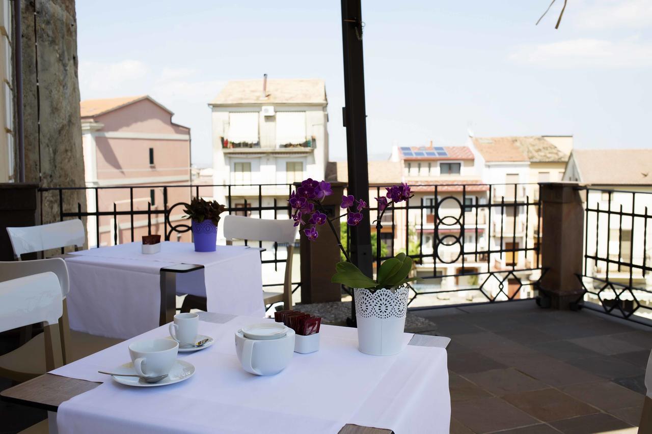 Hotel Palazzo Salerno Roggiano Gravina Extérieur photo